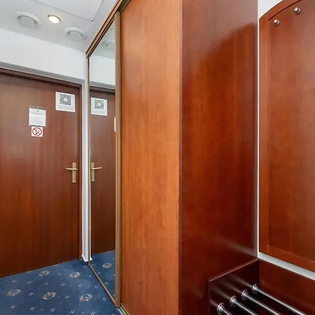 Apartment El Faro By Solarento *