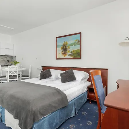 Astra By Solarento Apartament