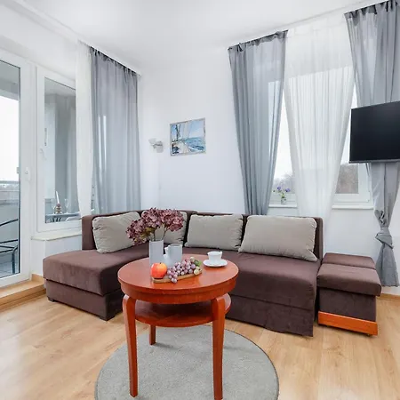 Astra By Solarento Апартаменты *