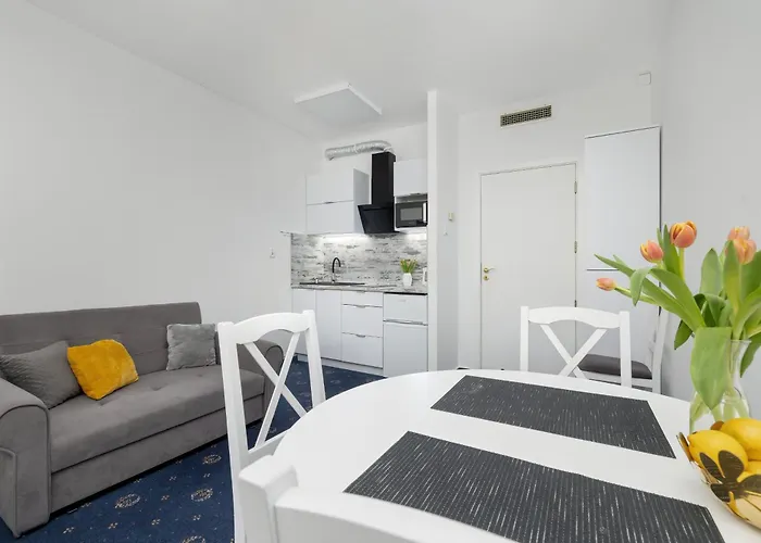 Astra By Solarento كولوبرزيغ